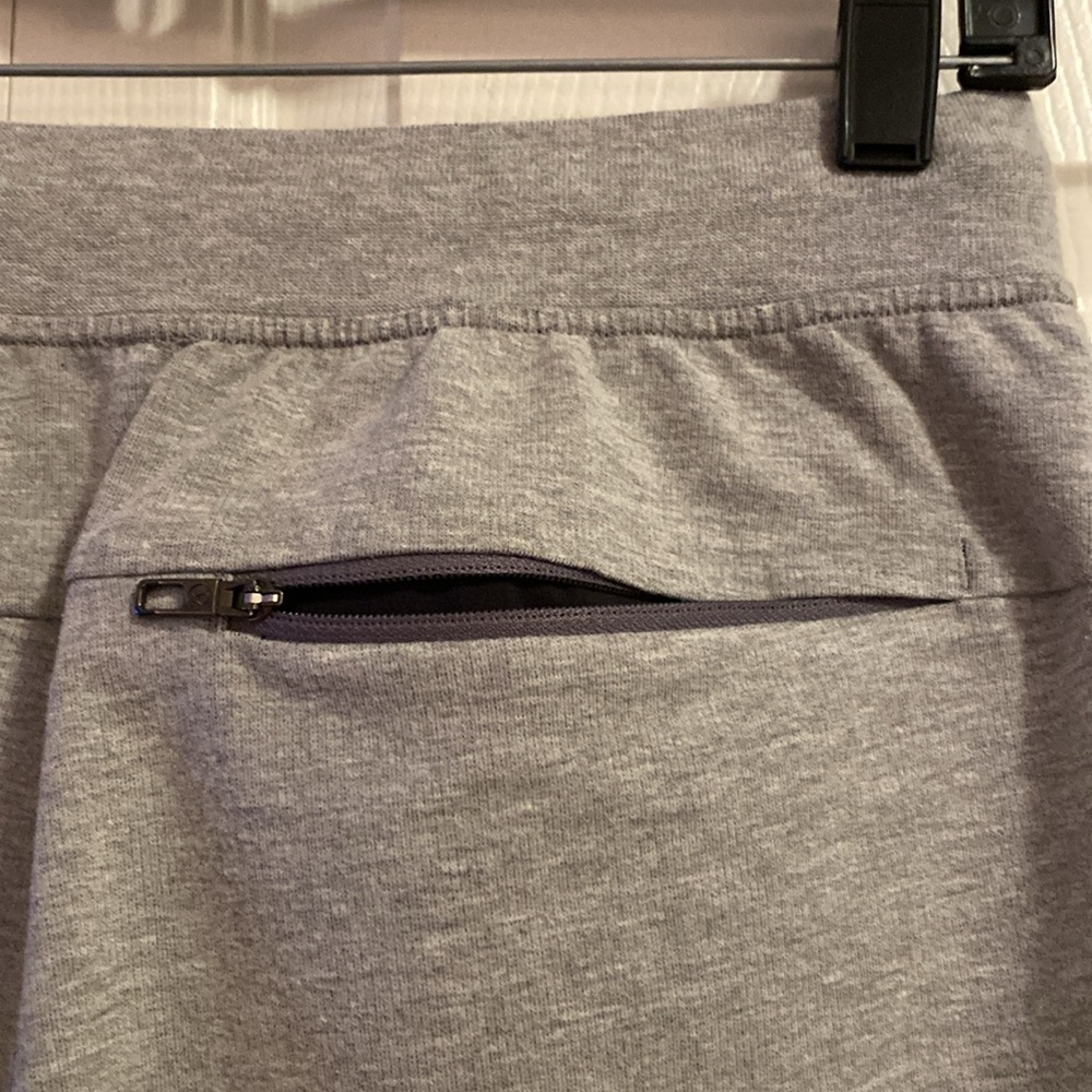 Lululemon Men’s Shorts City Sweat Shorts Grey size Small - Picture 9 of 13